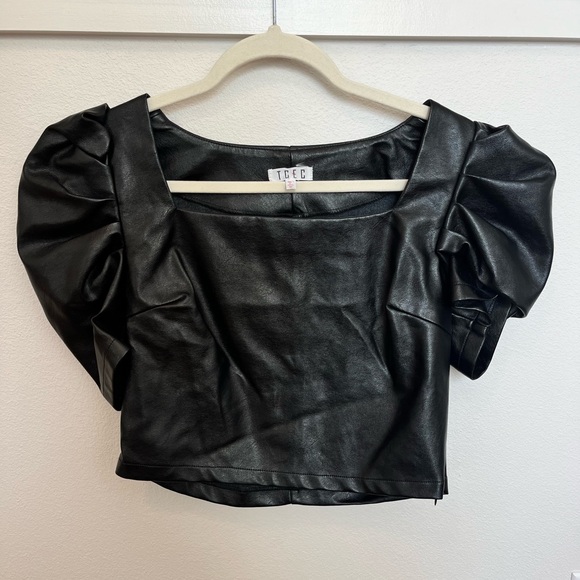 TCEC black leather top size medium - Picture 2 of 5